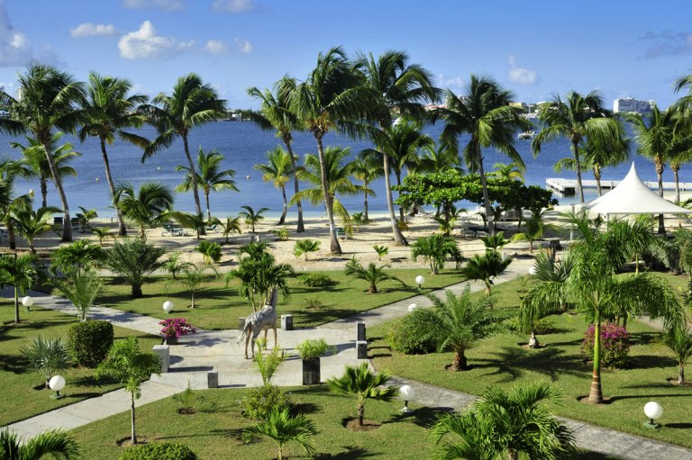 2743-03mercurestmartin