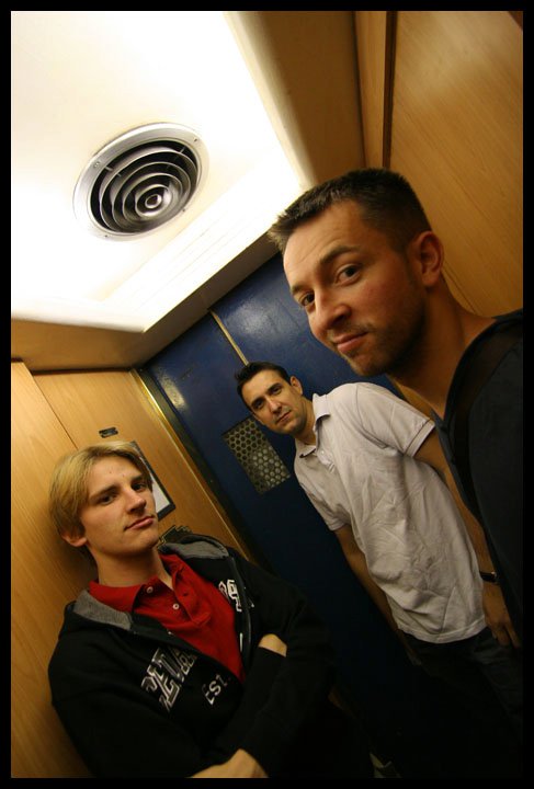 33704_460326833808_193049_n